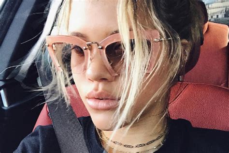 Where to find Sofia Richie's sunglasses in her chic styles 